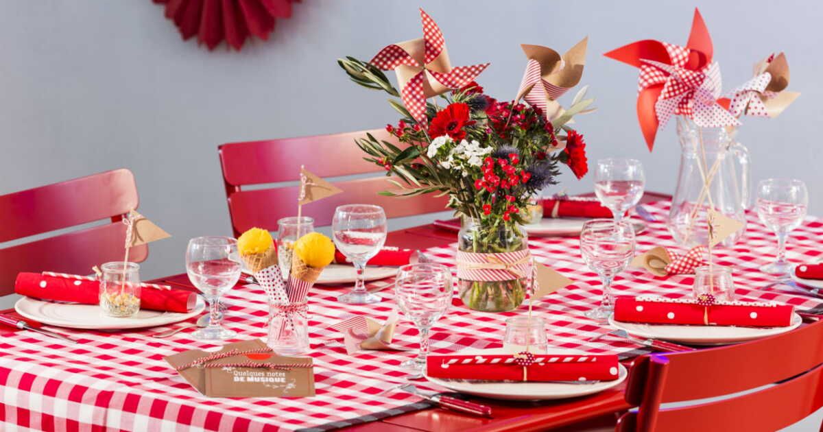 La magie des guinguettes : étiquettes à télécharger pour vos tables festives