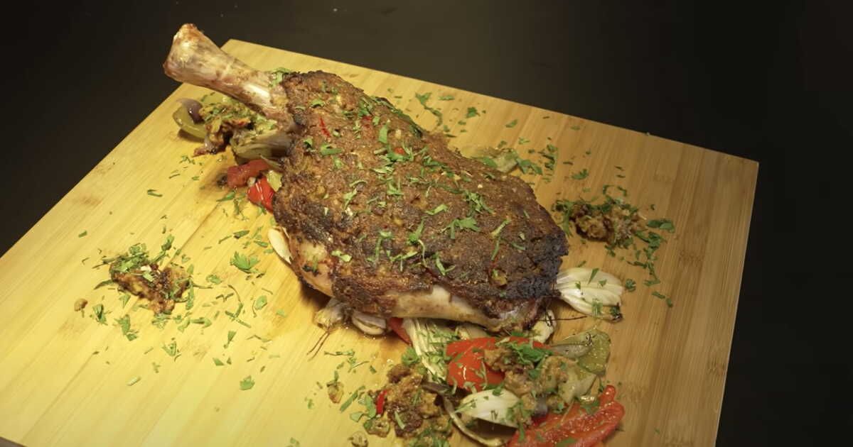 Secrets d'une épaule d'agneau réussie : la cuisson parfaite sans barbecue