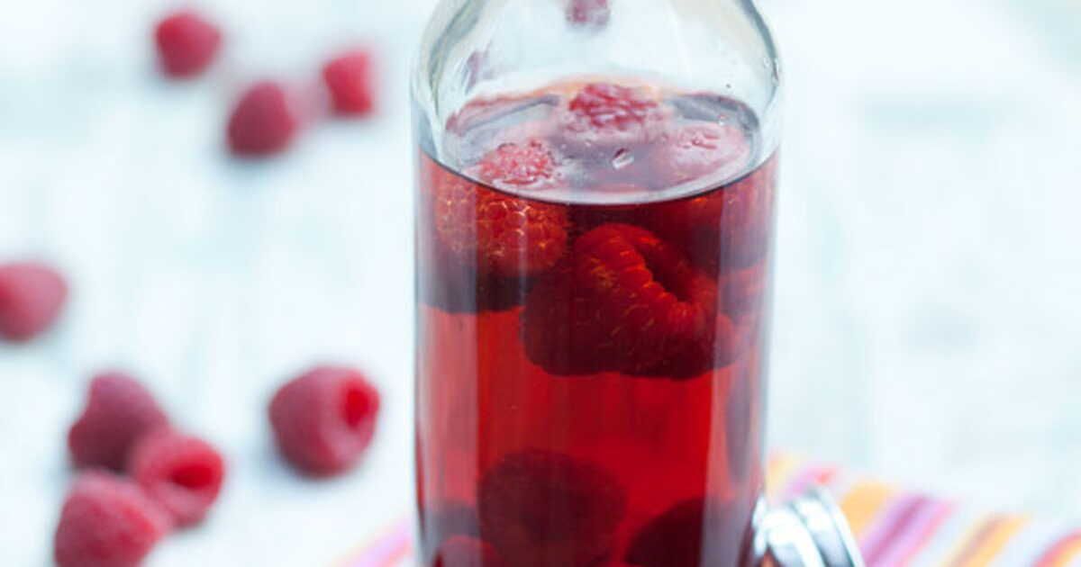 Découvrez la magie du vinaigre de framboises pour illuminer vos plats