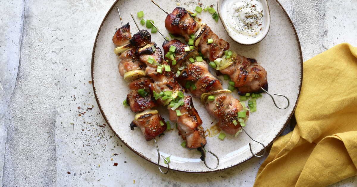 Brochettes de poulet façon grecque : la recette facile qui séduit tous vos convives