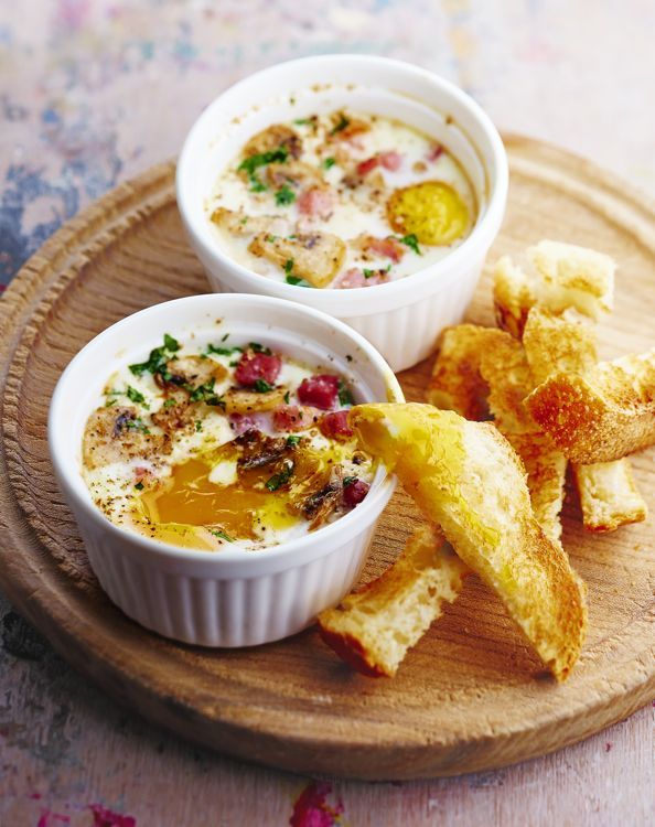 Œufs cocottes aux lardons