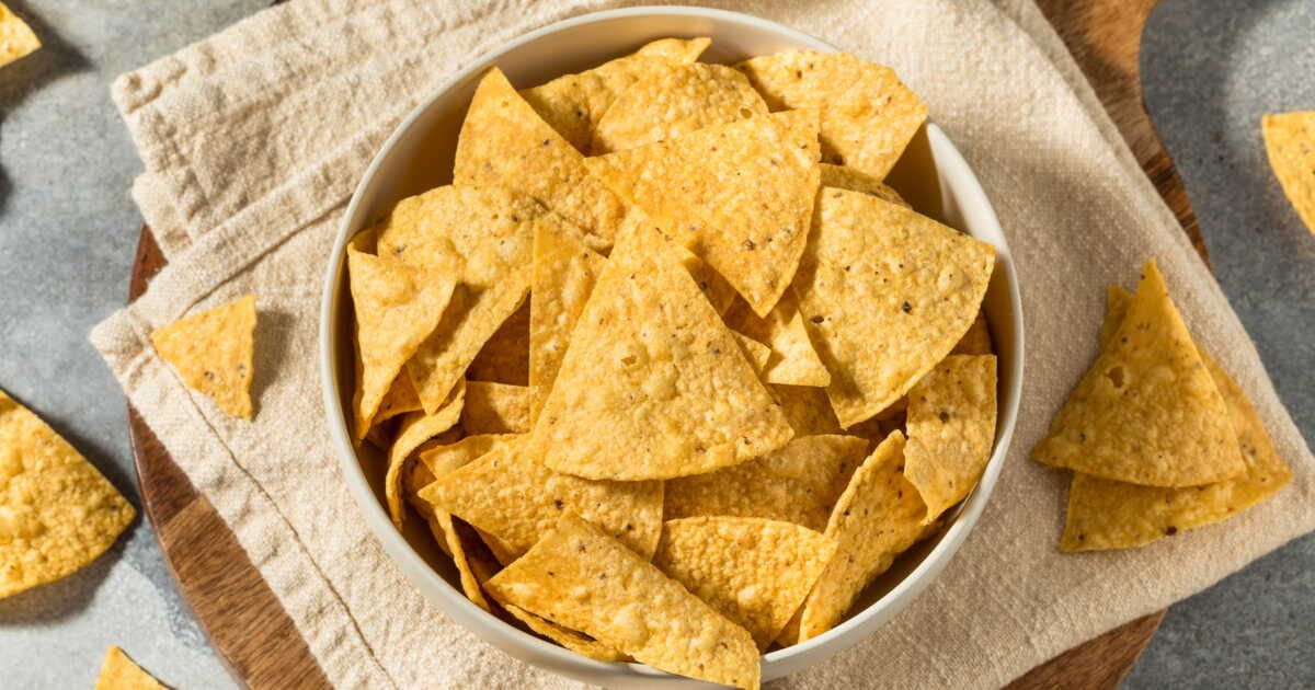 Préparez des chips de pois chiches pour un apéro réussi