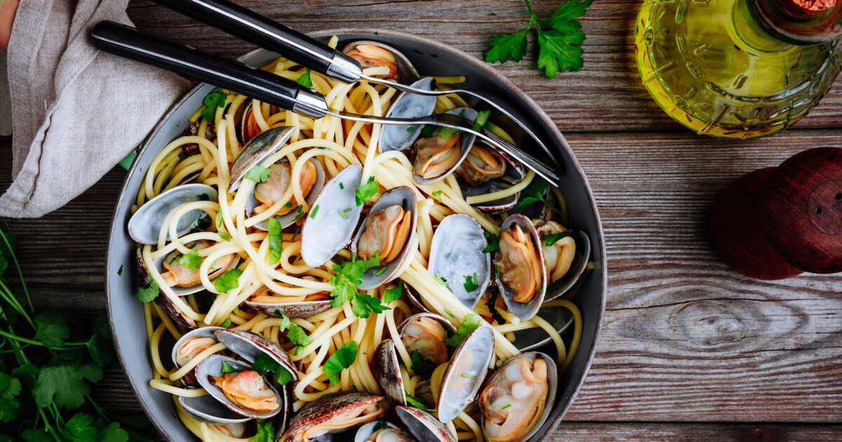 Découvrez la recette irrésistible des spaghettis aux épices douces de Julie Andrieu