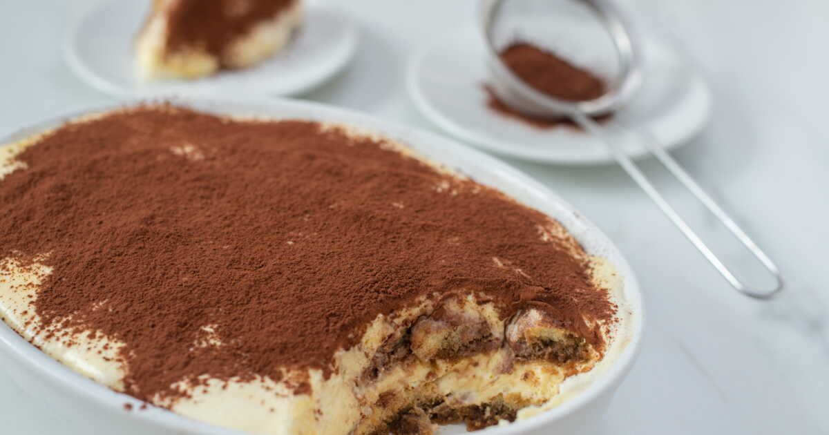 Une touche divine pour votre dessert de Pâques : le tiramisu dans un œuf au chocolat