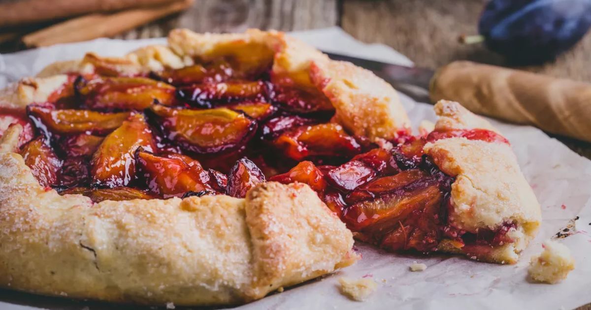 Une tarte aux prunes éblouissante pour sublimer votre goûter