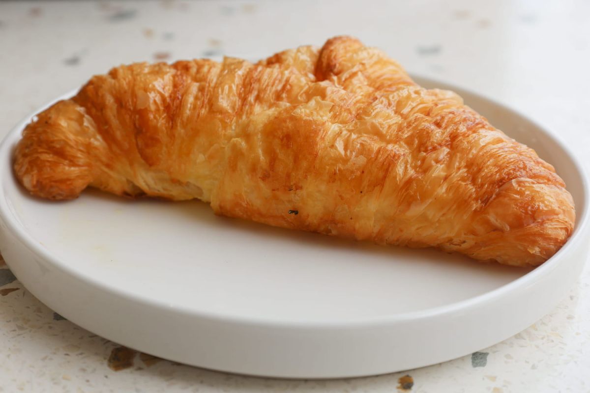 Transformez vos croissants rassis en délices croustillants