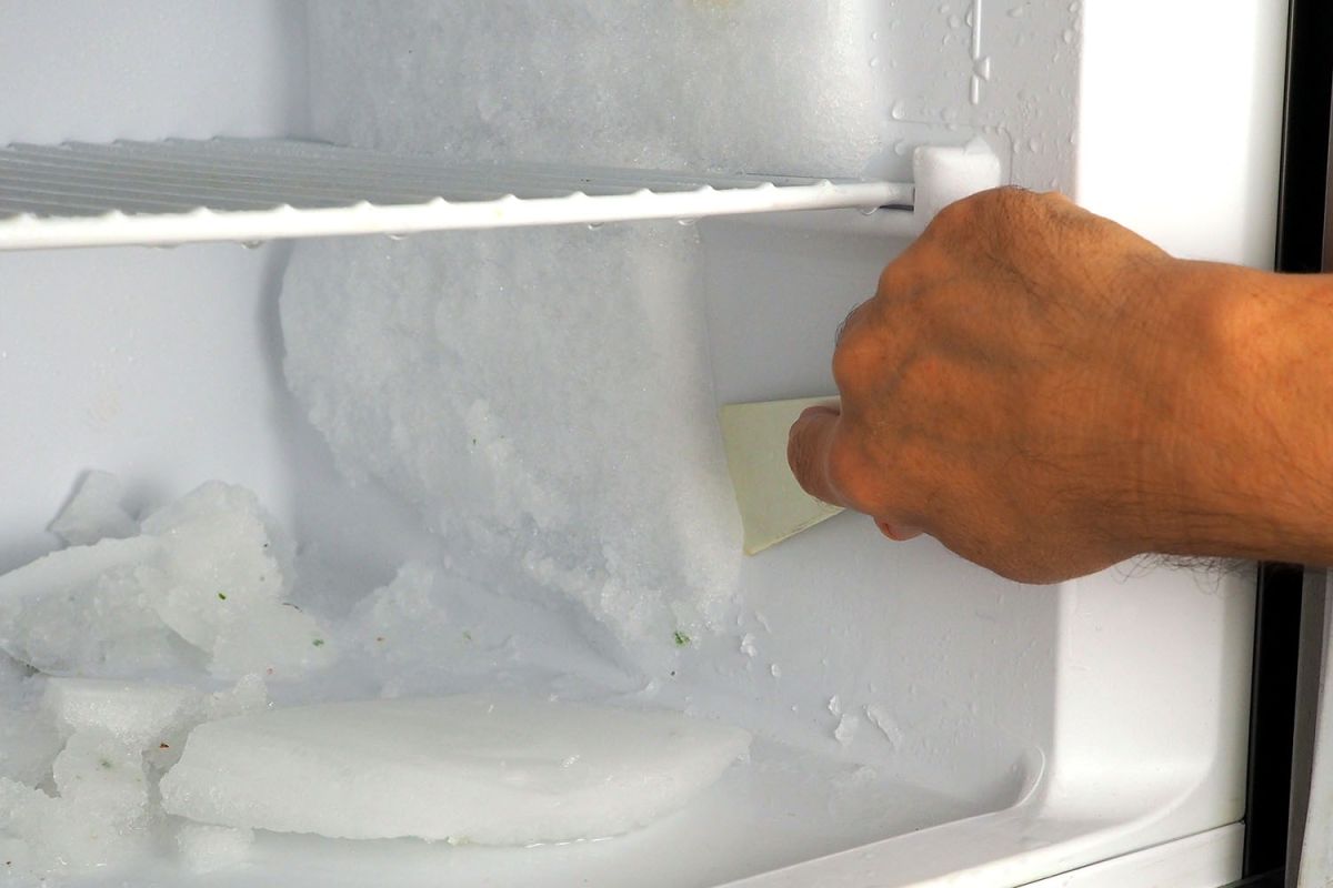 La fin du givre dans votre congélateur : découvrez une méthode surprenante