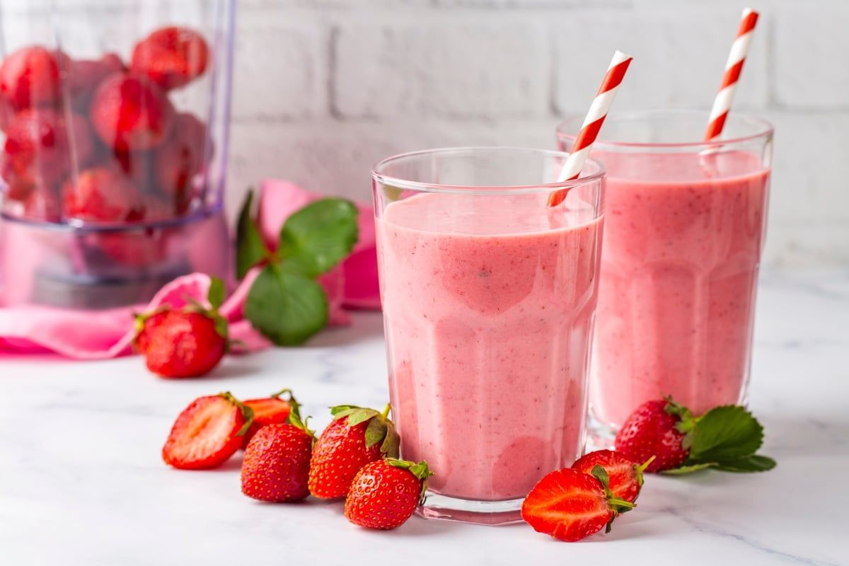 Un smoothie populaire mis en cause par une biochimiste : attention à la glycémie