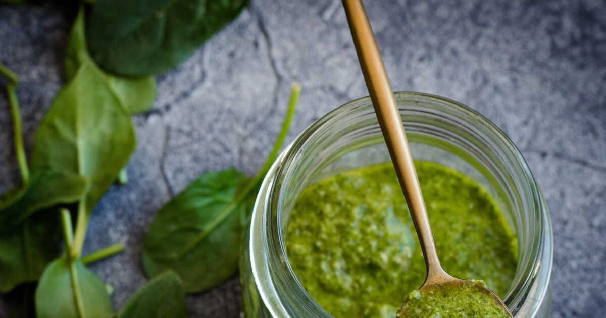 sauces estivales : 5 recettes rapides pour sublimer vos plats