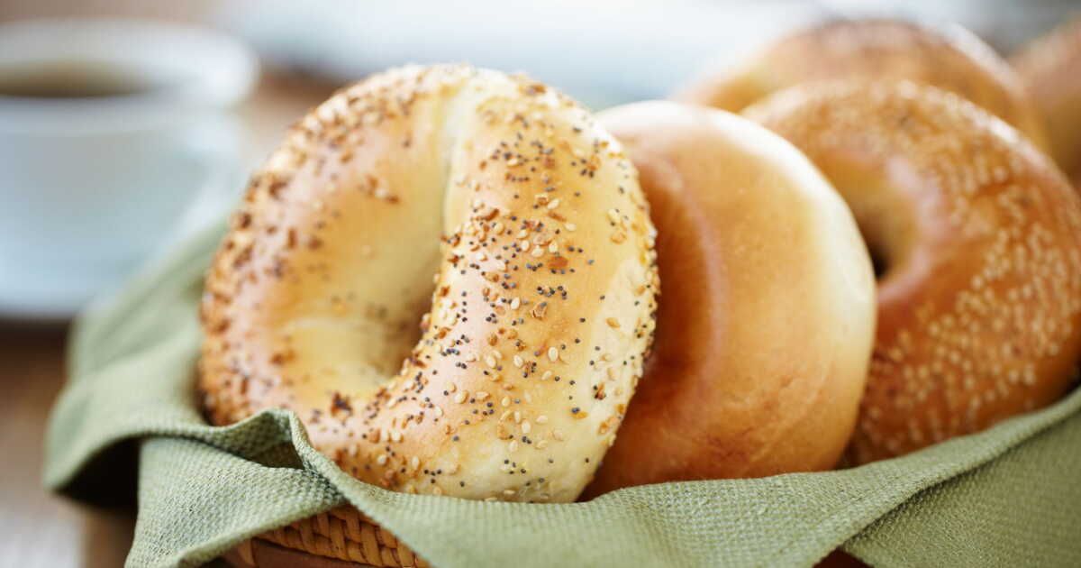 Réalisez des bagels maison avec seulement deux ingrédients