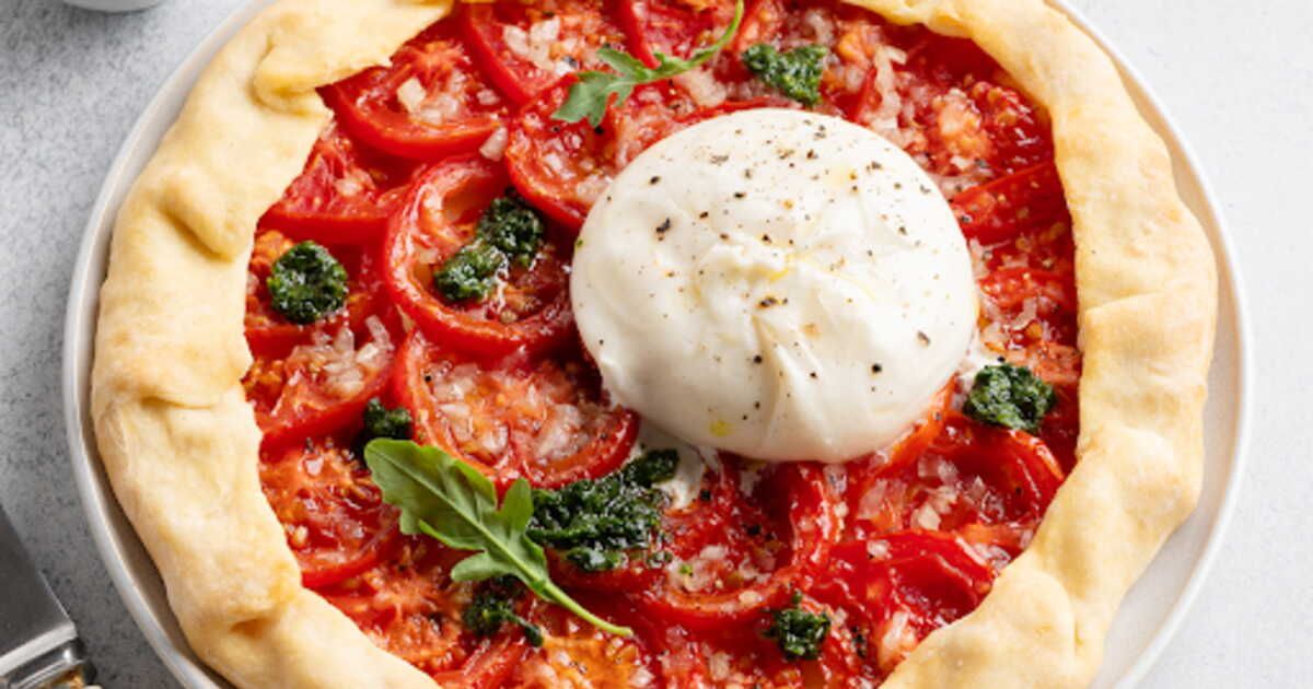 La tarte Tatin aux tomates et burrata : l'entrée estivale à ne pas manquer