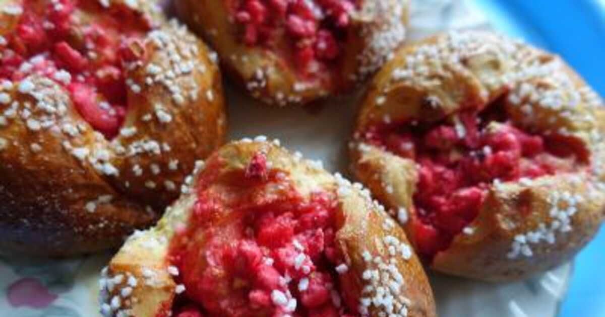 Découvrez la brioche aux pralines roses, un délice à réaliser chez soi