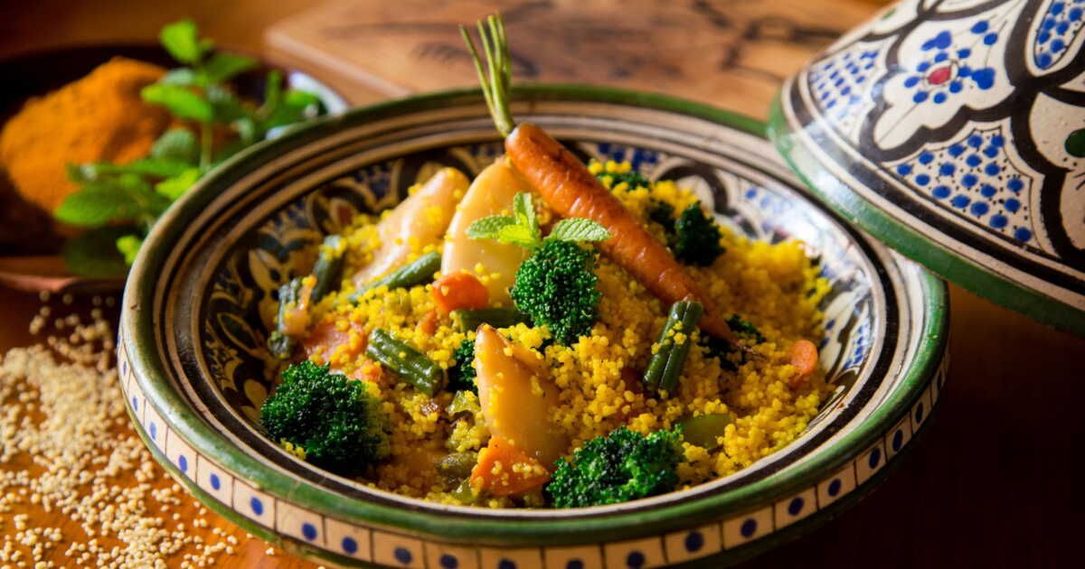 Couscous d'agneau aux 7 légumes : la recette raffinée du chef du palace La Mamounia