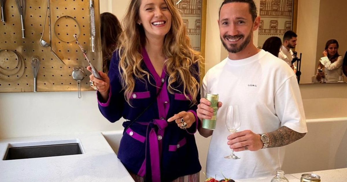 blake lively et cédric grolet : une charlotte aux fruits qui fait sensation
