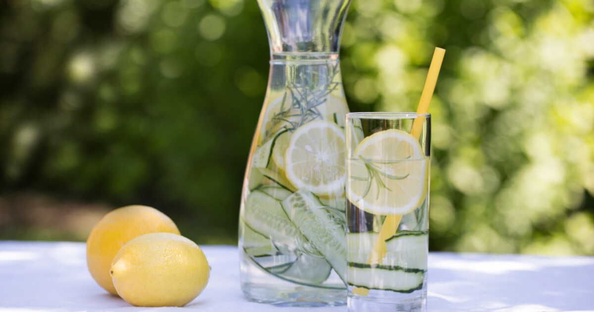 L'eau de Sassy : la boisson miracle pour un ventre plat ?