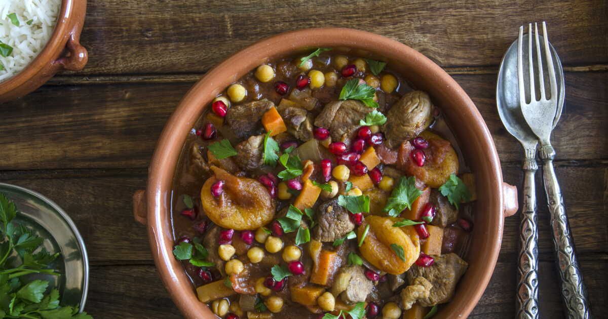 Une recette d'agneau aux fruits secs de Philippe Etchebest pour des repas conviviales